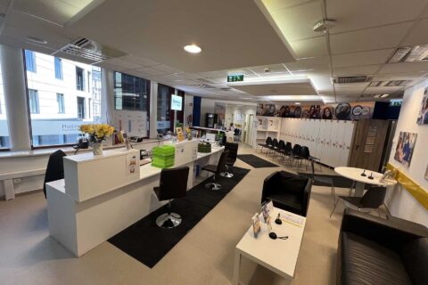 Plazmaadás Budapest Deák tér